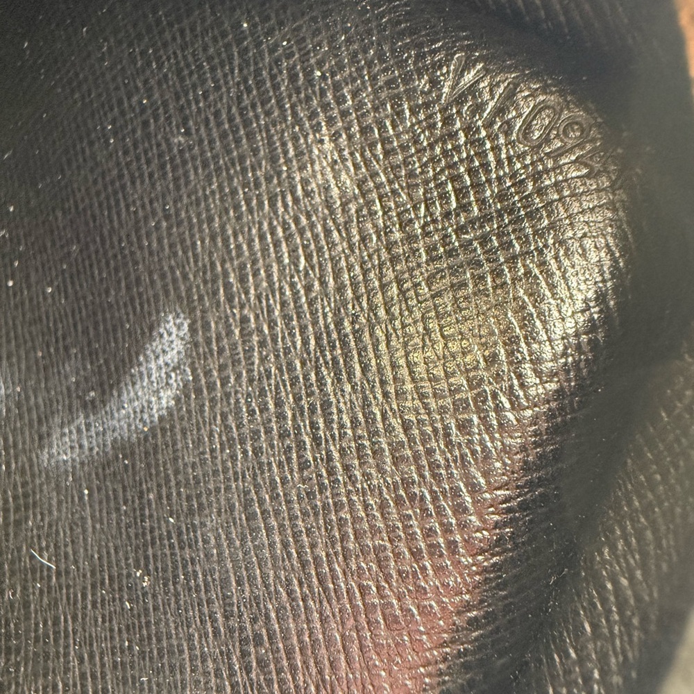 Louis Vuitton Black Epi Leather Crossbody - Picture 11 of 12
